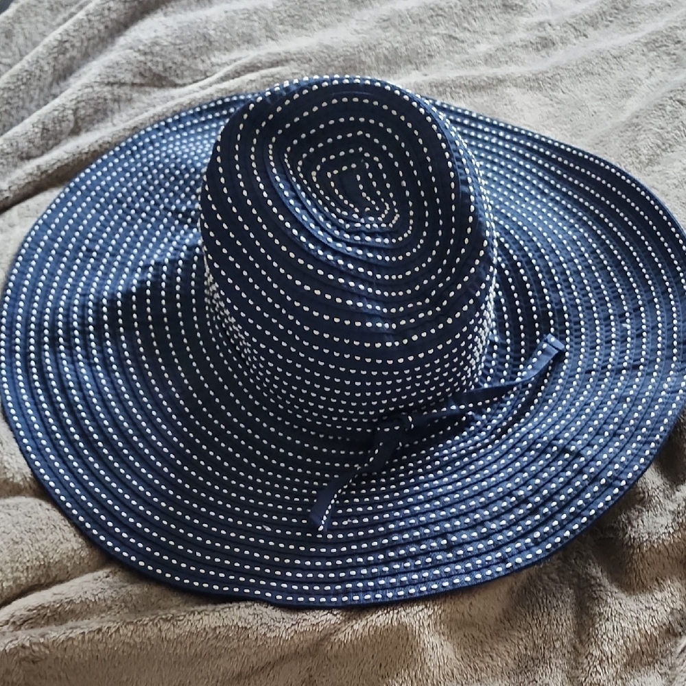 Elegant Navy Polka Dot Sun Hat